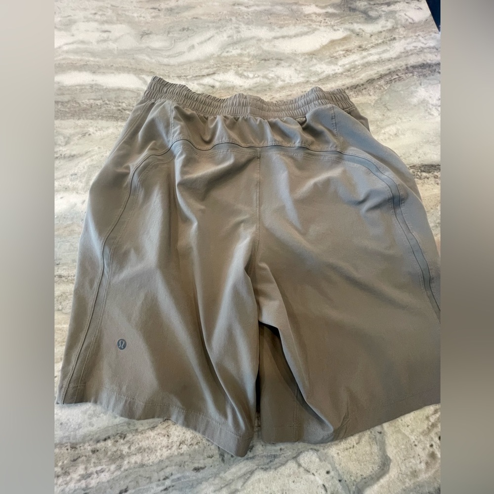 Lululemon men’s shorts